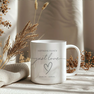 Taza Caligrafía elegante gris Nada elegante, solo amor