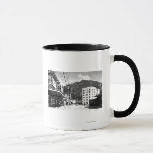 Taza Calle de la misión en el centro de Ketchikan