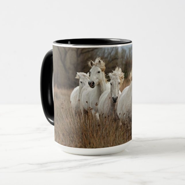 Taza Camarga de caballos (Anverso izquierdo)