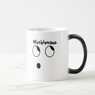 Taza cambiante de la temperatura dañosa