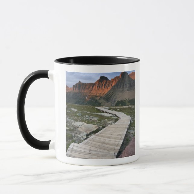 Taza Caminata en Waterton Glacier International (Izquierda)