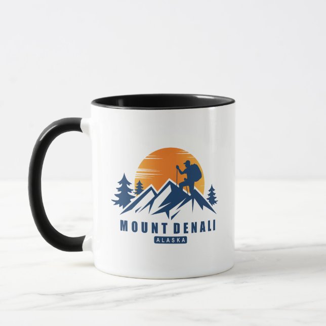 Taza Camiseta Retro Mount Denali Hike (Izquierda)