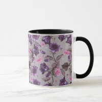 campanas de mano violetas y modelo de mariposas
