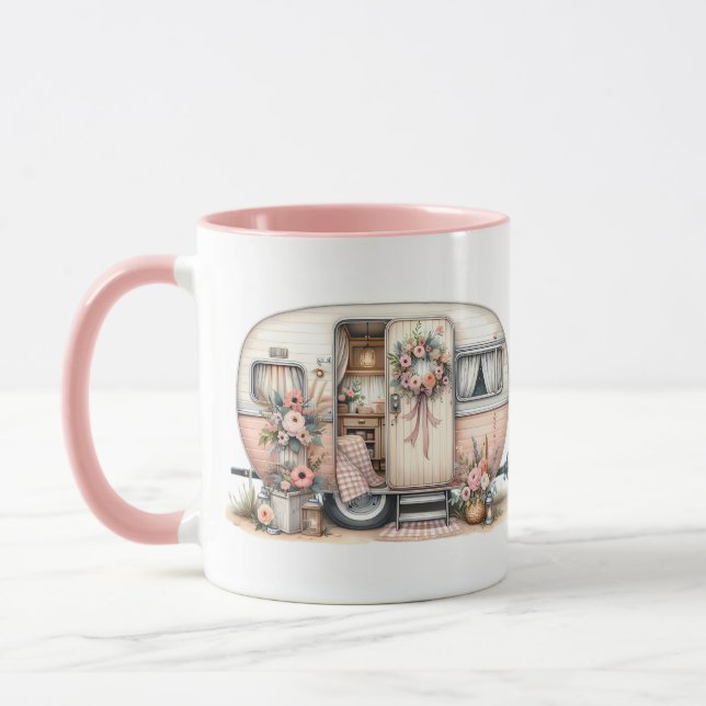 Taza Camper Boho con corona floral y pasteles rosados (Izquierda)