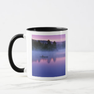 Taza Canadá, Ontario, Algonguin Park, Canoista en