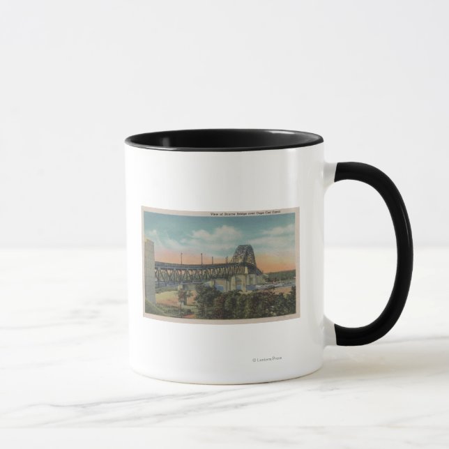Taza Cape Cod, MassachusettsView of Bourne Bridge (Derecha)