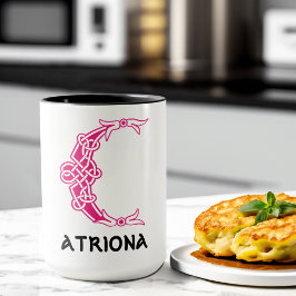 Taza Capital decorativa del nudo celta del siglo XVI C