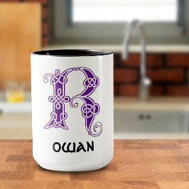 Taza Capital decorativa del nudo celta del siglo XVI R