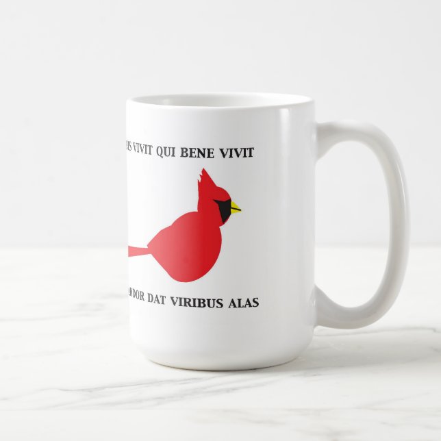 Taza cardinal con la frase latina (Derecha)