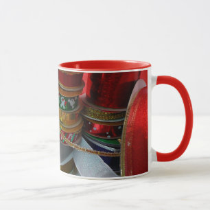 Taza Carretes de cinta de Navidad roja y dorada
