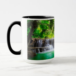 Taza cascada de paisaje