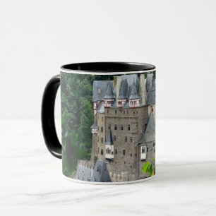Taza Castillo Burg Eltz cerca del valle del río Mosel,