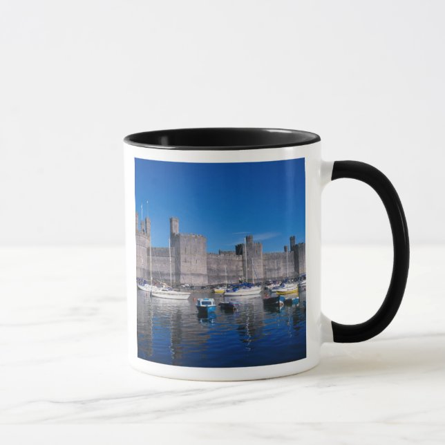 Taza Castillo de Caernarfon, Gwynedd, Gales (Derecha)