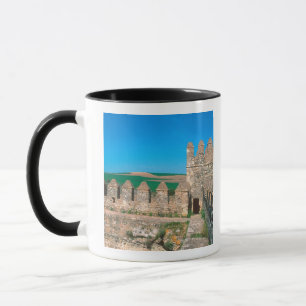 Taza Castillo de Las Aguzaderas es un castillo con una