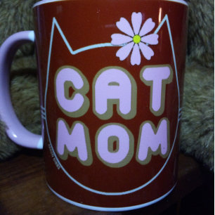 Taza CAT MOM con flor rosa