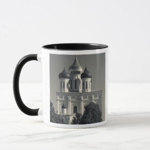 Taza Catedral del Kremlin de Pskov y la Trinidad