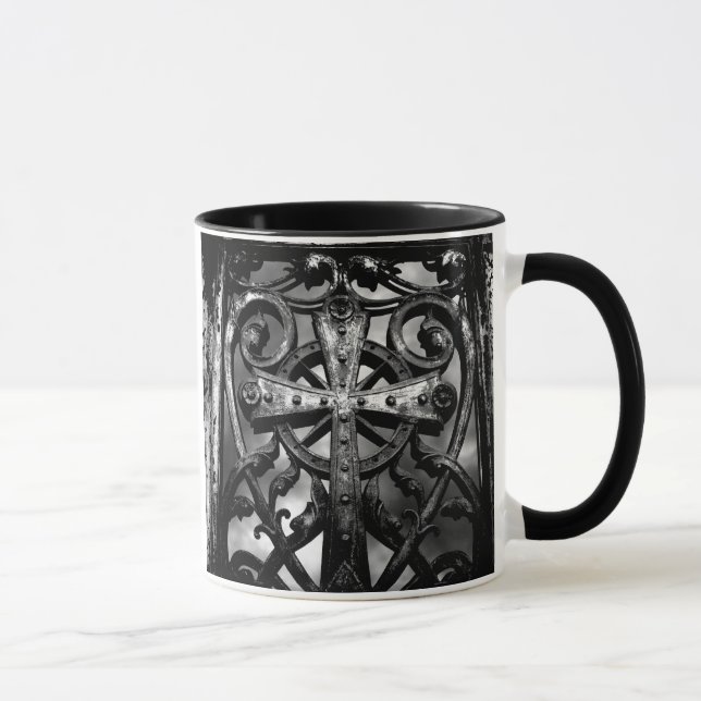 Taza Cementerio gótico cruz celta de hierro forjado en  (Derecha)
