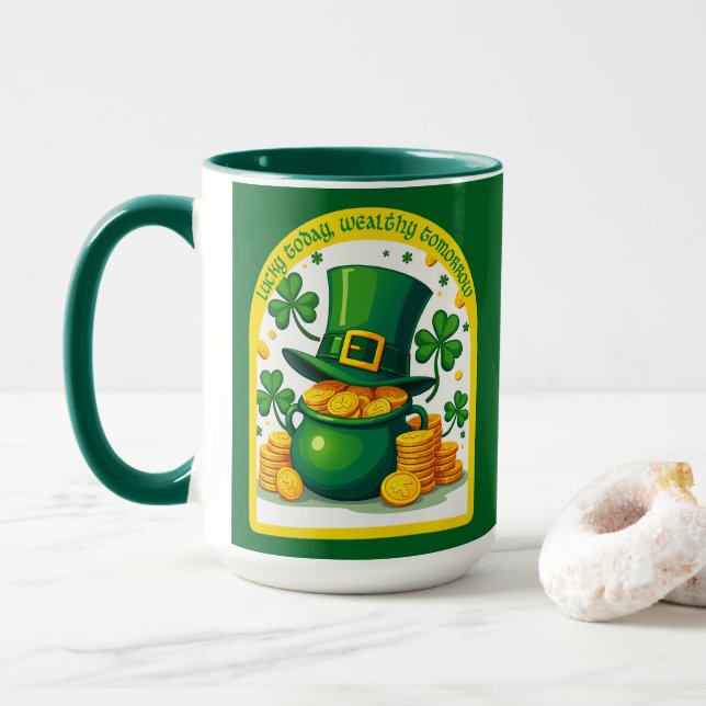 Taza Chasing Luck Catching Cash St Patrick’s - caneca (Con donut)