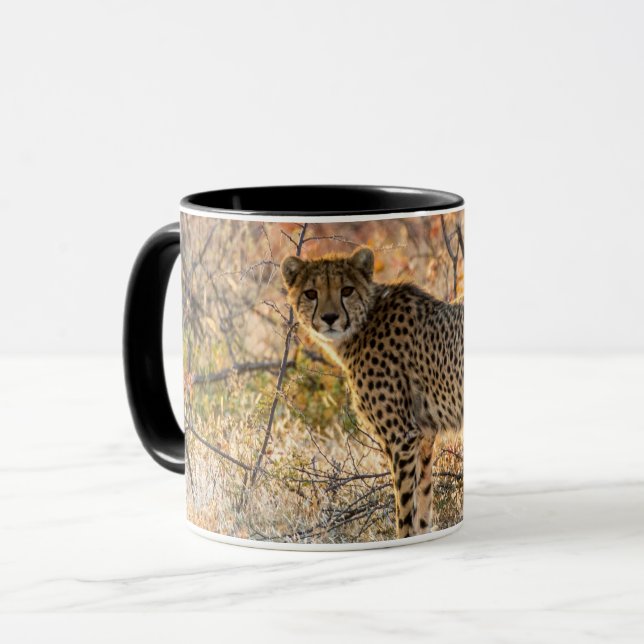 Taza Cheetah Mirando Alrededor (Anverso izquierdo)