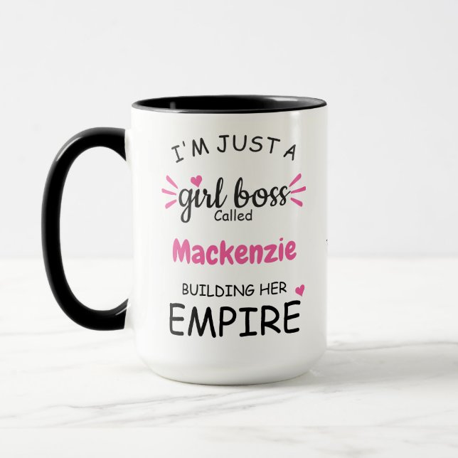 Taza Chica Jefe Construyendo su Imperio Añadir Nombre M (Izquierda)