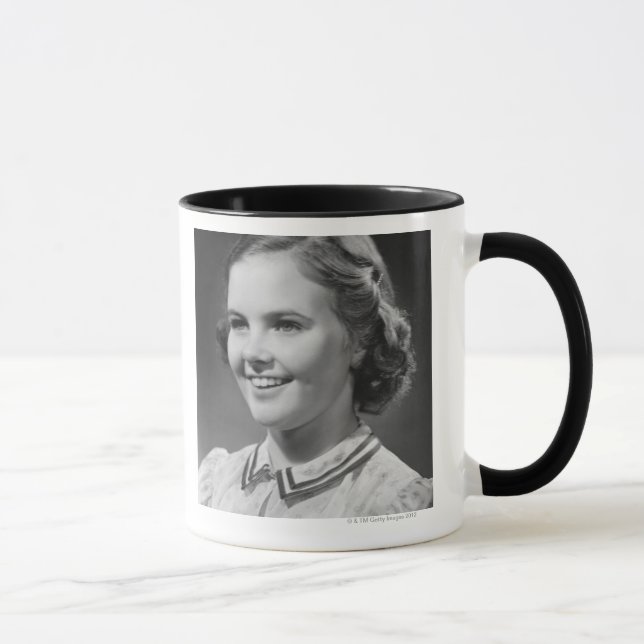 Taza Chica que presenta en estudio (Derecha)