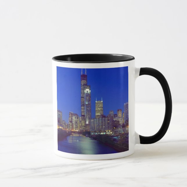 Taza Chicago, Illinois, Skyline de noche con Chicago (Derecha)