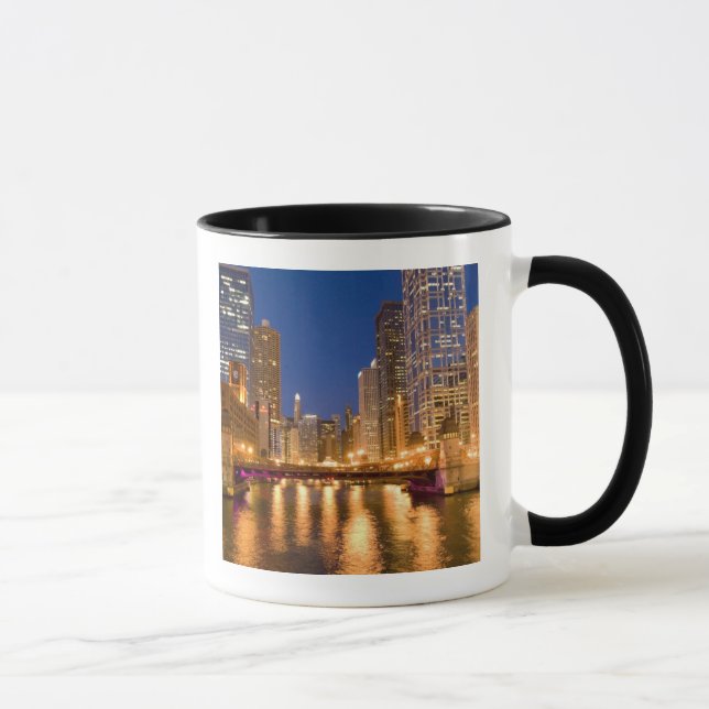 Taza Chicago, Illinois, Skyline y Chicago River at (Derecha)