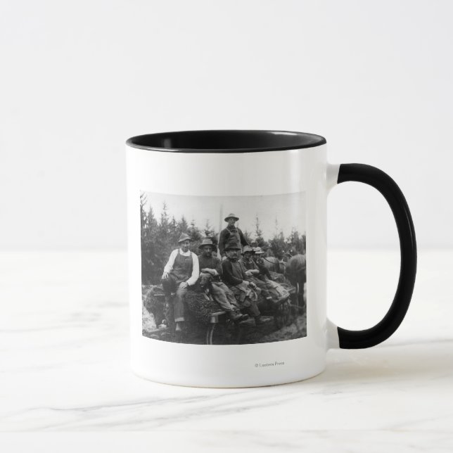 Taza Chinook, WALogging CrewChinook, WA (Derecha)