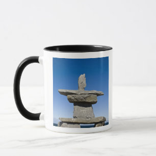 Taza Churchill, Manitoba. Inukshuk