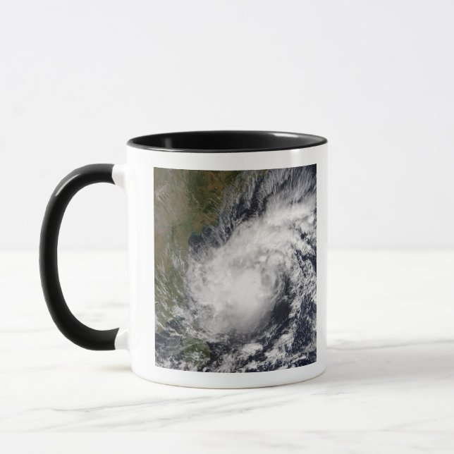 Taza Ciclón tropical Baaz (Izquierda)