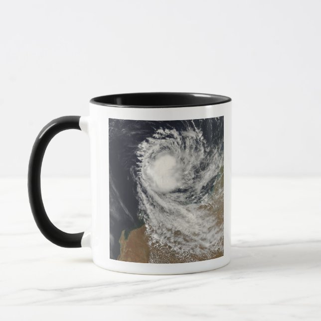 Taza Ciclón tropical Ophelia frente a Australia (Izquierda)