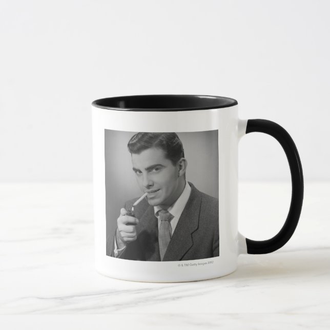 Taza Cigarrillo de la iluminación del hombre (Derecha)