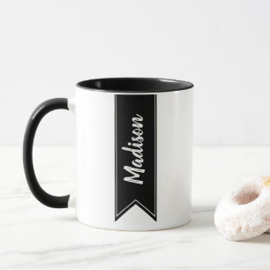 Taza Cinta negra moderna y nombre en script