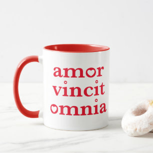 Taza Cita de Amor Vincit Omnia-Latino