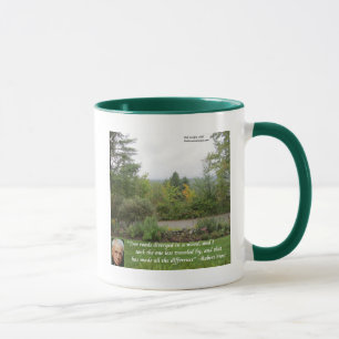 Taza Cita de sabiduría de Robert Frost "Camino menos tr