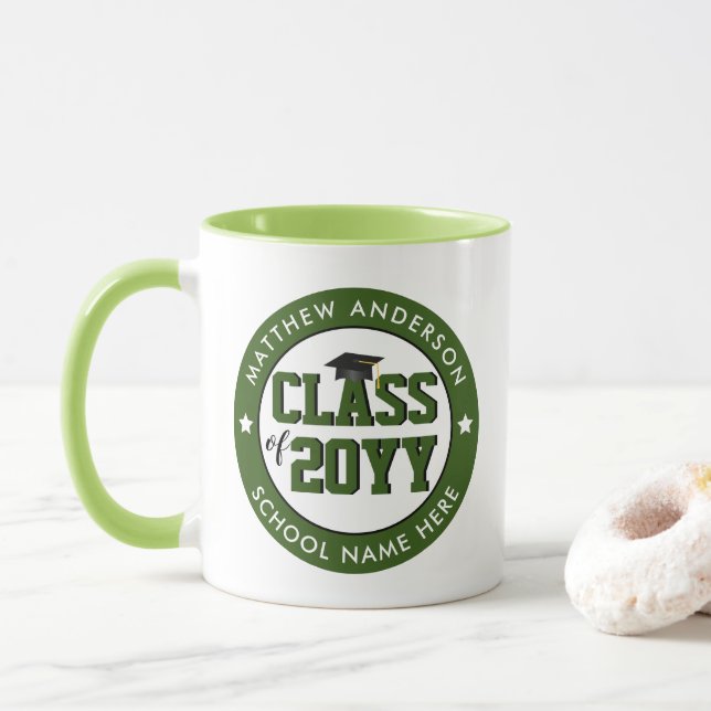 Taza Clase de Graduación de Graduado Verde Forestal 202 (Con donut)