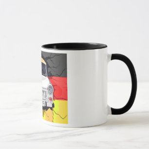 Taza Coche trabante y bandera alemana, muro de Berlín