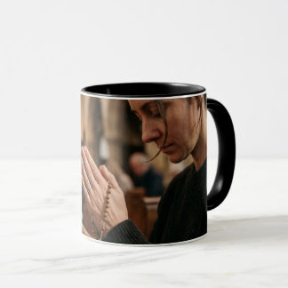 Taza Coffee Mug Woman Praying in Church Religious