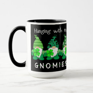 Taza Colgando con mis gnomías