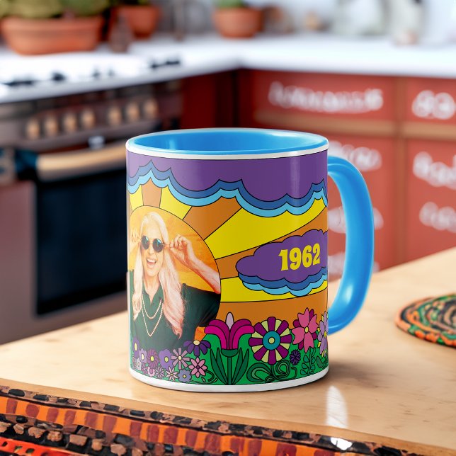 Taza Colorida foto de cumpleaños hippie infantil de flo (Subido por el creador)