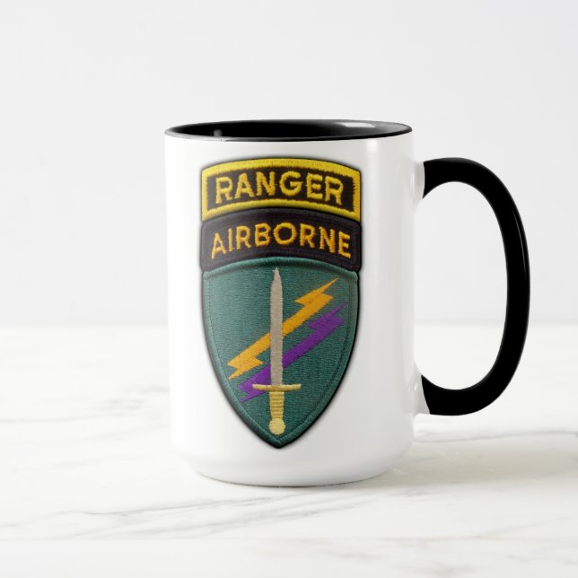 Taza Comando de Operaciones Psicológicas del Ejército U (Derecha)