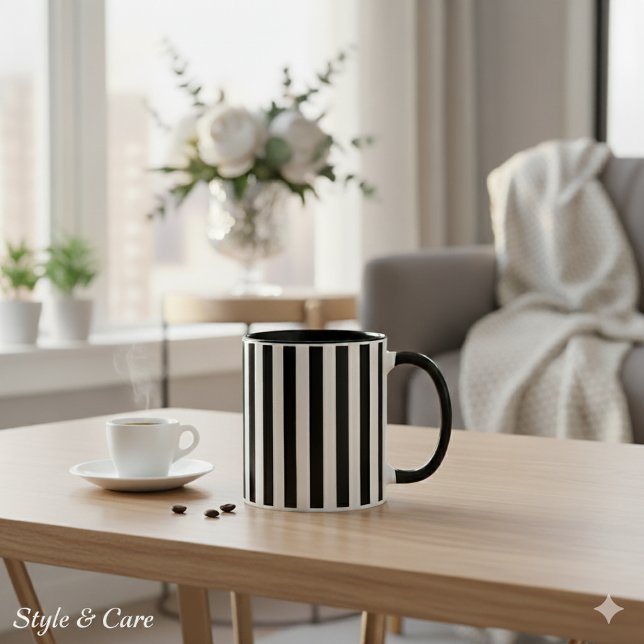 Taza Combinada de Rayas Negras y Blancas Modernas (Modern Black and White Striped Combo Mug)