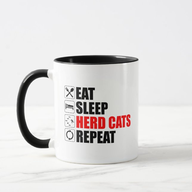 Taza Come. Duerme. Gatos de rebaño. Repite (Izquierda)