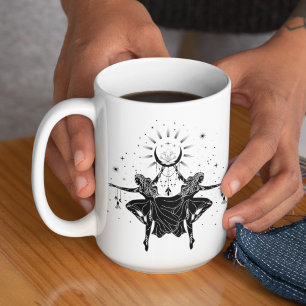 Taza con borde negro de 15oz de chicas bailando de