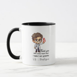 Taza Con cada corazón tomo cardiólogo Personalizado 