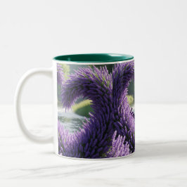 Taza con diseño de lavanda – Love and Peace 
