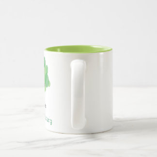 Taza con el interior de la verde lima - dejado