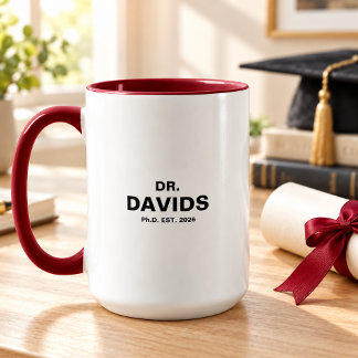 Taza con el nombre del doctor personalizado y año 