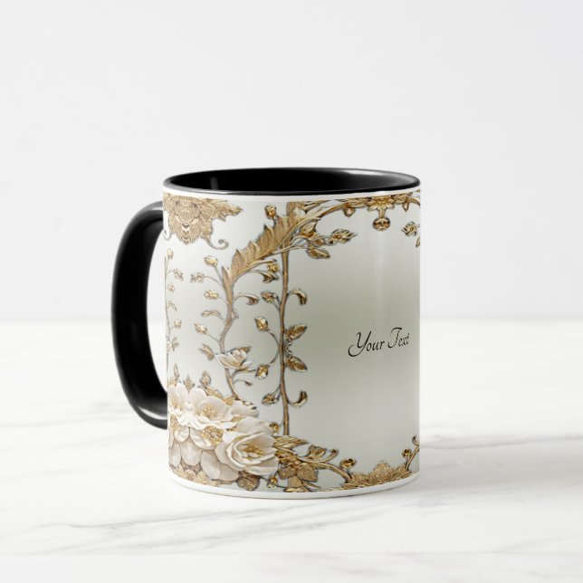 Taza con flores blancas doradas ornamentadas (Anverso izquierdo)