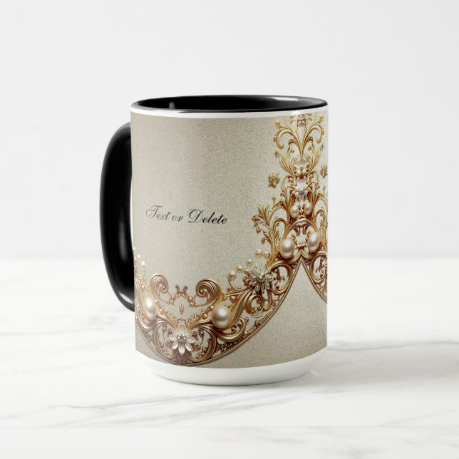 Taza con floritura dorada ornamentada (Anverso izquierdo)